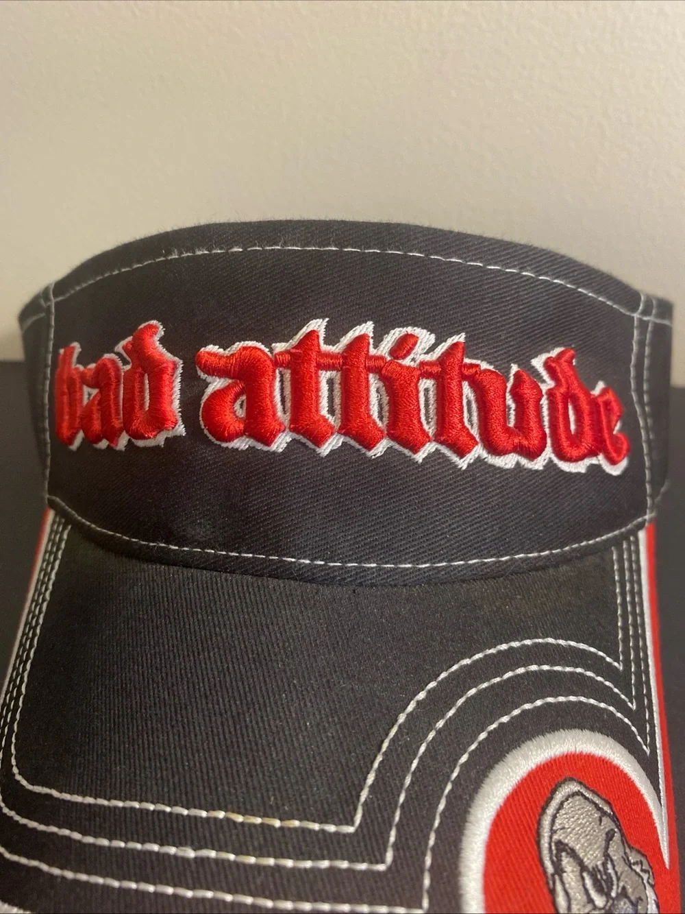 Walt‎ Disney World Black Red Adjustable Bad Attitude Grumpy Dwarf Visor Nwot